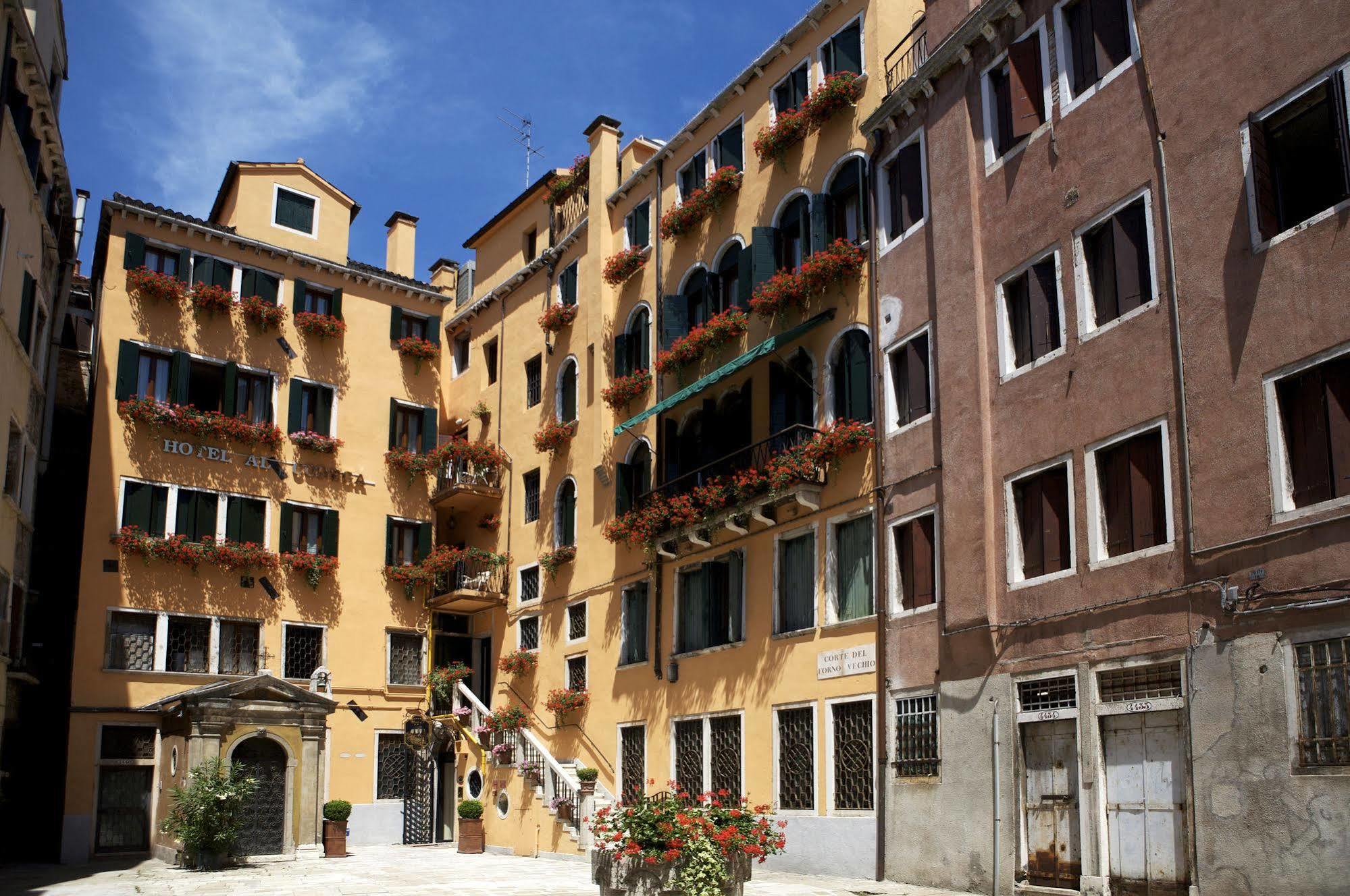 Hotel Al Codega Veneza Exterior foto